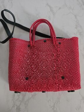 TRUSS Interlaced Handbag -RED